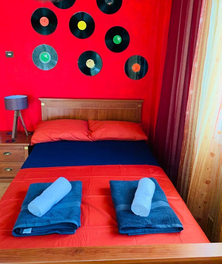 Anna'S 3 Rooms Apartment Nei Epivates Beach Skala Neon Epivaton Bagian luar foto